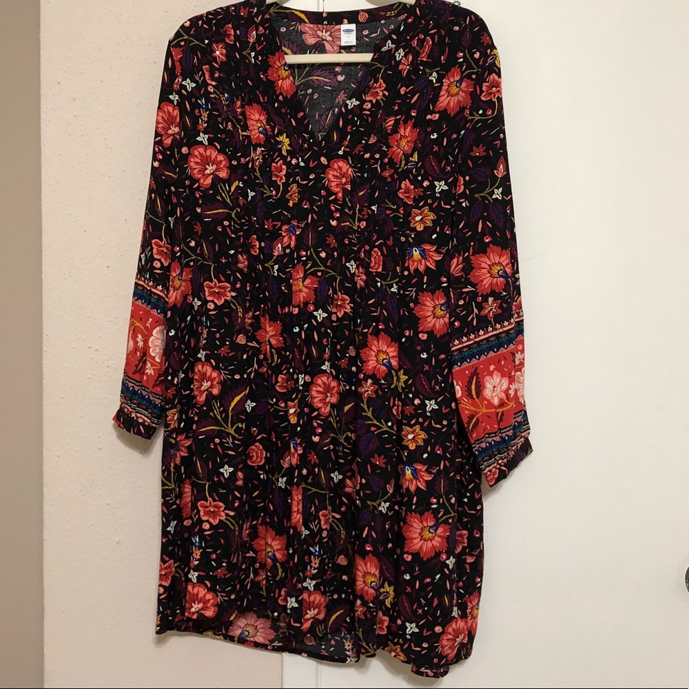 Old Navy Floral Swing Dress